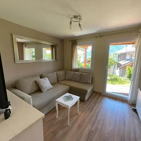 La Clef Des Champs Apartment *